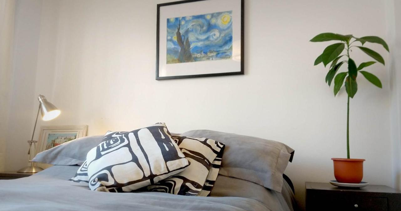 Apartamento Depto 2 ambientes muy luminoso con internet y vista a la plaza Ciudad Autónoma de Ciudad Autónoma de Buenos Aires Exterior foto