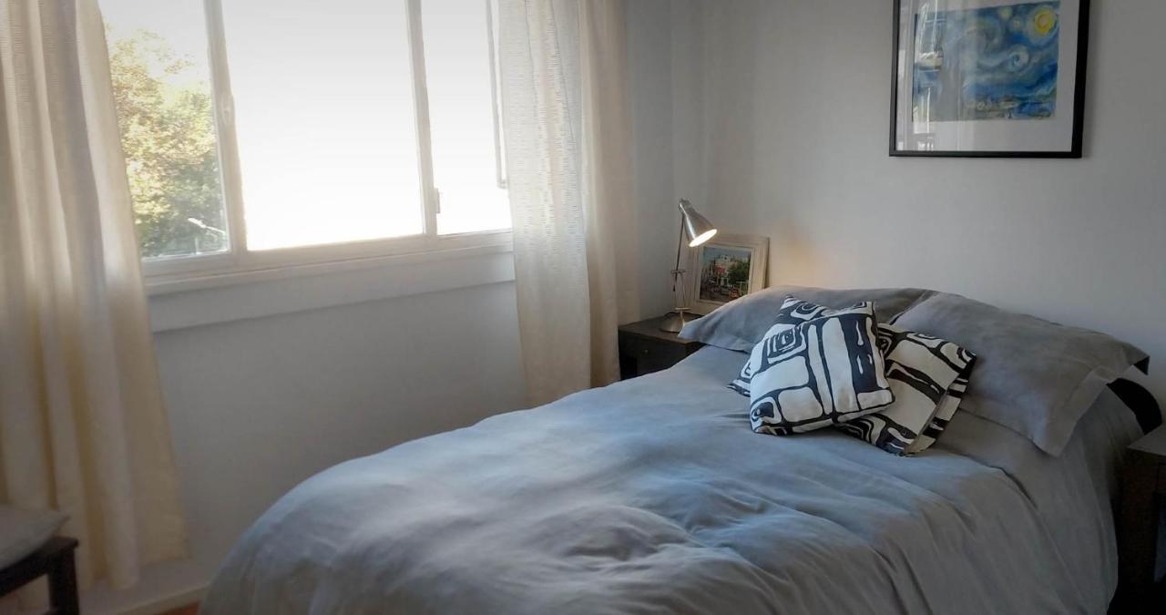 Apartamento Depto 2 ambientes muy luminoso con internet y vista a la plaza Ciudad Autónoma de Ciudad Autónoma de Buenos Aires Exterior foto